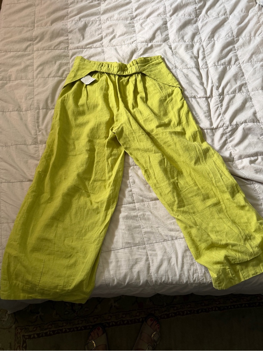 Free People Demi Wide Leg Linen Pants in Bright Lime (Palma) - Picture 2 of 3